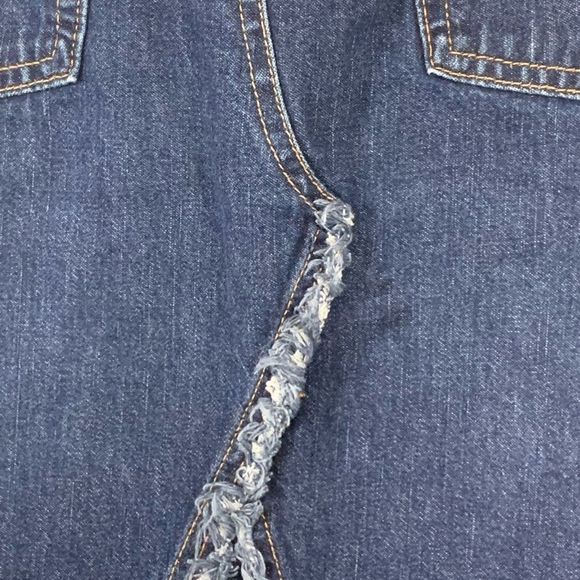 Vintage Guess Women’s Denim Skirt Raw Hem Fringe 90’s Y2K Pockets Size 30 - Picture 5 of 12